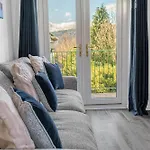Apartmán Two Minute Walk From The World Of Beatrix Potter, With Parking Bowness-on-Windermere